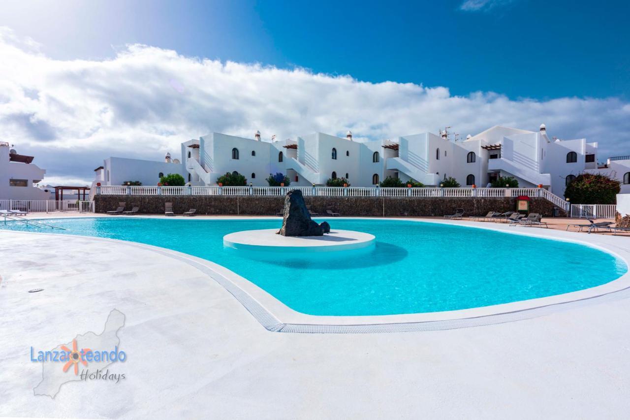 Vivienda Vacacional Tamarindo Costa Teguise Exterior photo